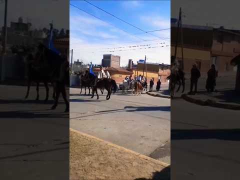 Allá van los Gauchos al desfile en Valle Hermoso, Córdoba, Argentina 🇦🇷.#gauchosdecordoba