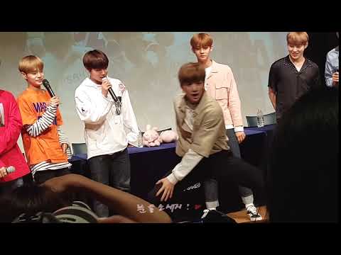 170812 Wanna One Fansign