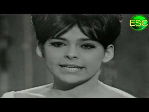 ESC 1966 02 - Denmark - Ulla Pia - Stop, Mens Legen Er Go'
