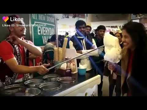 Icecream leke dikha 😝