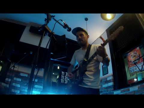 Live Performance Thumbnail