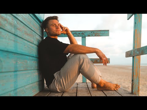 Jaka Hliš - Nebo nama je priča