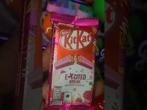 kit kat mixed fruit flavour chocolate