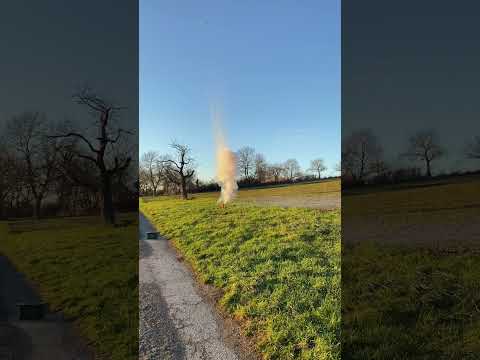 Vaccalluzzo - 65mm Dark Salut