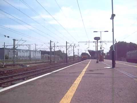 Freightliner (90042) At Speed