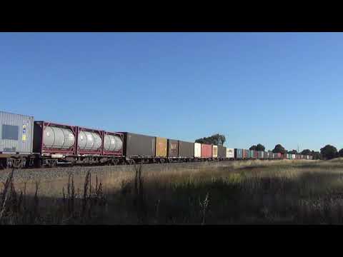 6SM2 with Nrs 42 & 4 at Springhurst 4.12.2021