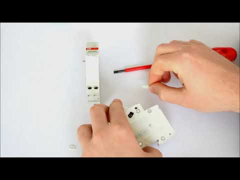 Anbau S2C-UA an Sicherungsautomat S200