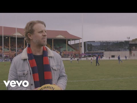 Matt Ward - Red And Blue (The Norwood Song) [Official Music Video]