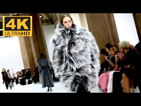 Sportmax | Fall/Winter 2025/26 | Milan Fashion Week - 4K