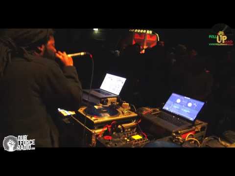 DUB INVADERS Ft Omar Perry - Dub Echo #12 - (4K Video) Exclu