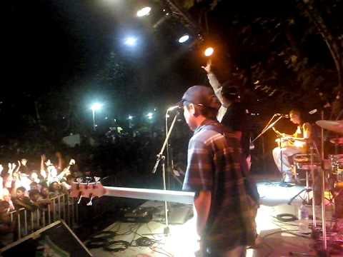 EL AKOPLE EN VIVO EN EL CORSO DE MARCOS PAZ PARTE 2