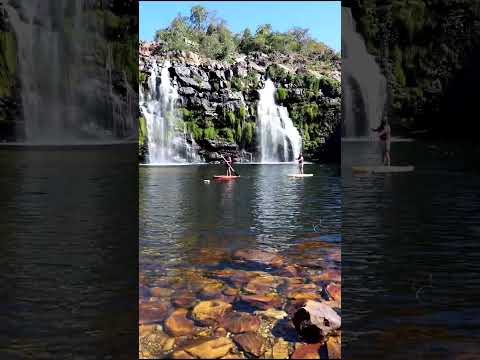 Poço Encantado na Chapada dos Veadeiros. Cachoeira com Praia em Teresina de Goiás.