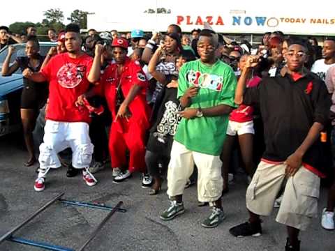 RaiRay at the Paper Chaserz Franky official video shoot (www.myspace.com/rairay88)