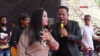 Download lagu MISTER MENDEM || Voc. Romli & Ririn2 Kecil || New Pantura Live In Kunir 12 Desember 2021 mp3