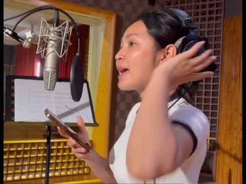 Tháng năm để lại, nụ hồng phai đi - Duyên Quỳnh