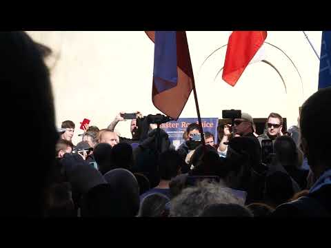 Daniel Landa + lidi - Ta naše písnička česká