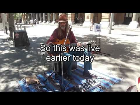 Christmas Eve busking in Sydney - Martin Place