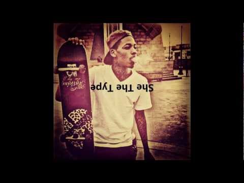 Young Sam - She The Type ft. Eweze