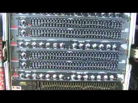 GrumOthers Live @ Psychoquake - Remise en roots party.mp4