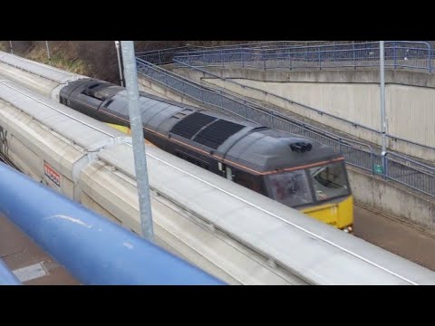 Double Freight Train Crossover At Heworth Interchange 27/01/24