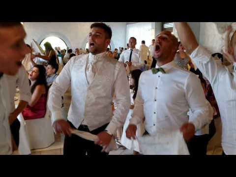 Animazione ai Tavoli - Parco dei Poeti - Musica Matrimoni Abruzzo Animazione Francesco Barattucci