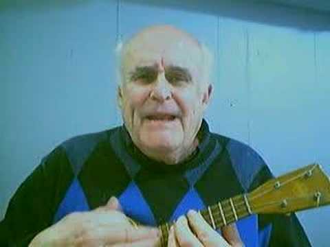 Ukulele strumming for Nagasaki 1928