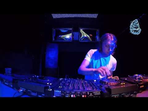 The Blue Oyster: Valdemar ST / 22.06 / 18 - 19