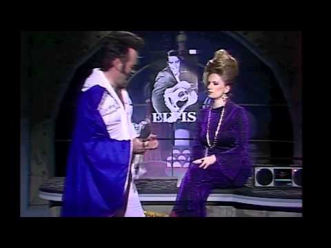 [FAST FORWARD] In Moscow Tonight - Elvis