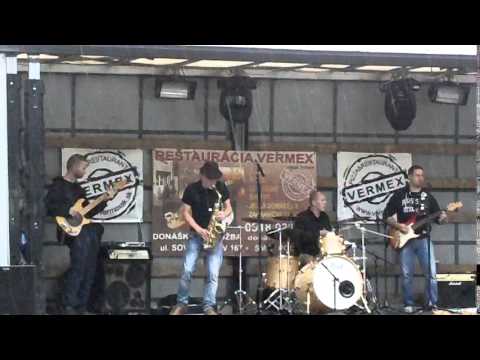 East Beat - East Beat - Mary Had A Little Lamb (Buddy Guy Cover)