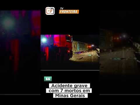 Acidente de ônibus entre Medina e Itaobim MG deixa 7 mortos
