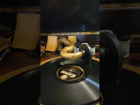 Keep Sweeping The Cobwebs - (Scrappy Lambert) Broadway Broadcasters (Sam Lanin) Cameo #8134 1928