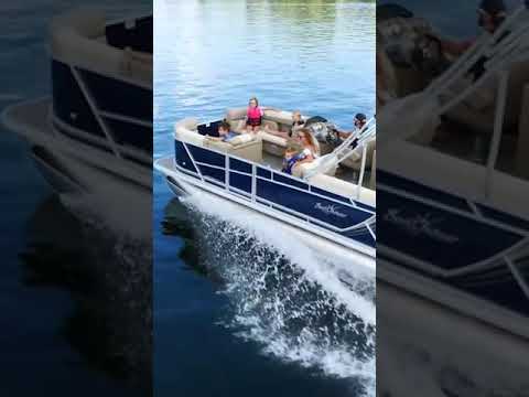 Sunchaser Pontoon Boat | Bretz RV & Marine