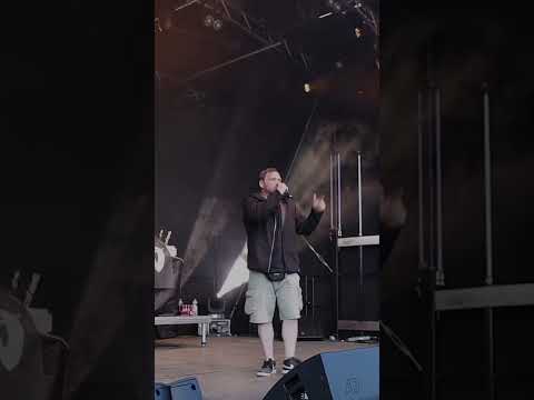Tscheggo und DJ Mort "Einen sitzen" live beim Bel.R-Festival in Rüsselsheim#hiphopheimspiel
