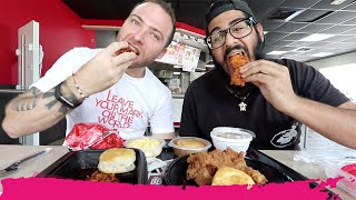 KFC VS Popeyes FRIED CHICKEN - American Fast Food Review | North Miami Beach, Florida