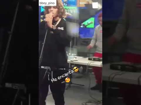 Jon Z cantando Residente Challenge