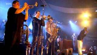 Tower of Power - Knock Yourself Out - Leverkusen Live