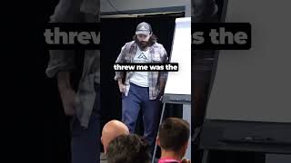 Video WcmUdhSfUWg thumbnail