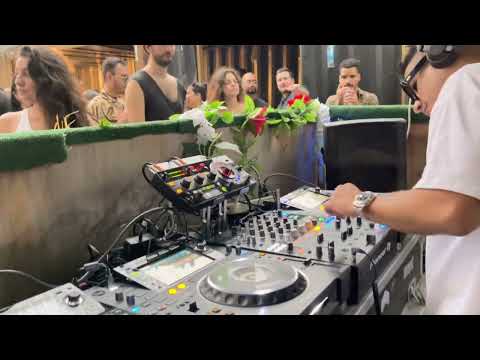 Harvy valencia at 290 meserole Brooklyn  8/27/2022