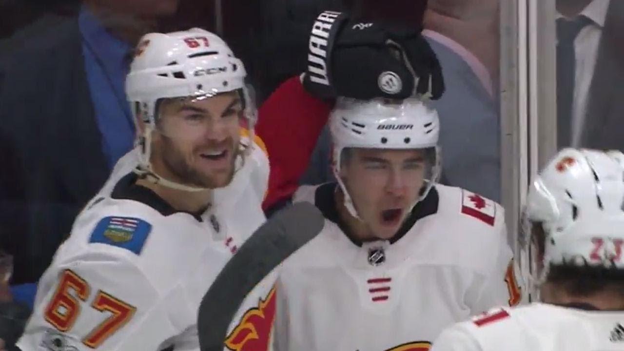 Vidéo: Quand Johnny Gaudreau commence à TRICOTER...