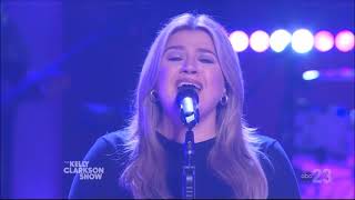 Kelly Clarkson Sings &quot;Almost Doesn&#39;t Count&quot; By Brandy March 31, 2022 Live Concert Performance HD