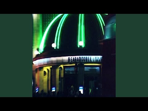 Video thumbnail for the perfect pair (Live in London)