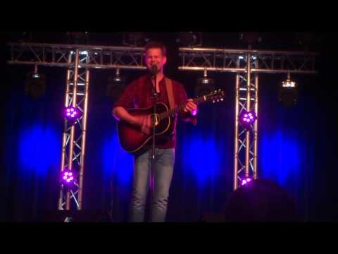 MARCEL SMIT     'Leafdesferske'  Benefietconcert  tbv MS   de Pleats Burgum