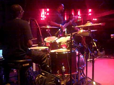 DweleLive in Oakland