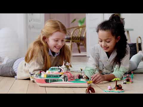 Конструктор Lari «Катер для спасательных операций» 11373 (Friends 41381) / 945 деталей