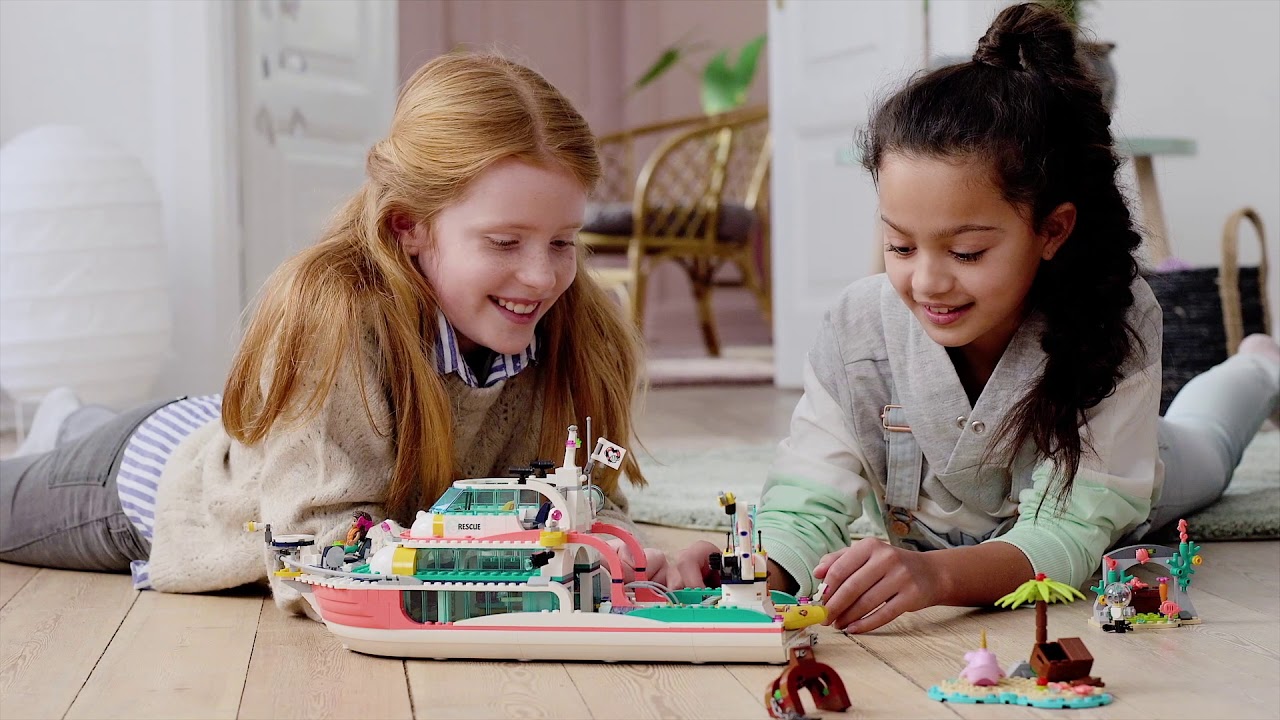 Конструктор LEGO Friends 41381 Катер для спасательных операций