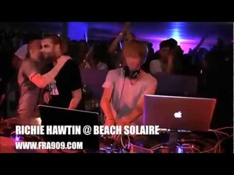 Richie Hawtin plays Leonardo Gonnelli - Mycrodot @ Beach Solaire (Milan)