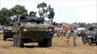 preview picture of video 'KTO Rosomak pokaz dynamiczny - Strefa Militarna 2013 - Podrzecze - Gostyń'