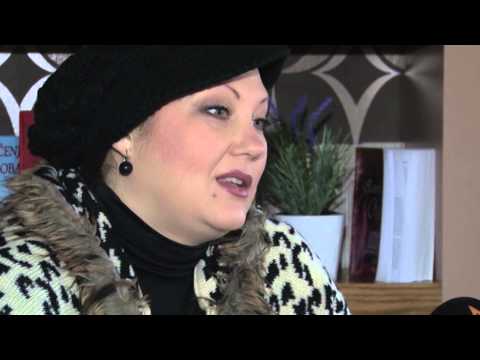 Denes vo Backstage - otvoreno intervju so folk pejackata Lence Dedejska!