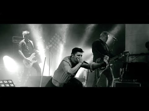RICH ROBIN - Bottle (Live) - Official Music Video