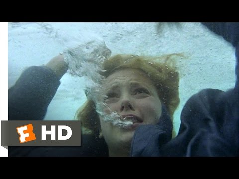 Reindeer Games (5/12) Movie CLIP - Ice Fishing (2000) HD